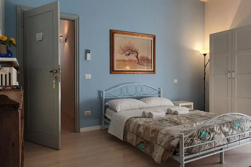 Apartment Dante Florenz